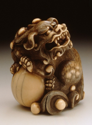 Illustration for article titled Spirit Foxes and Raunchy Demons in Japanese Netsuke Art